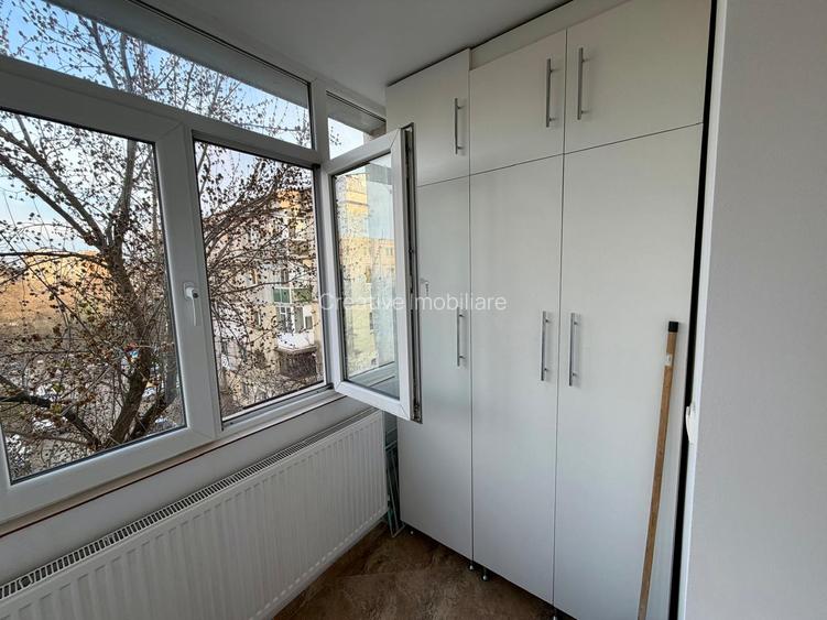 Apartament cu 3 camere decomandat | Parcare inclusă | Galata - 14