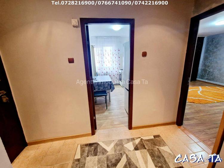 Inchiriere apartament 4 camere, situat in Targu Jiu, Str. Agriculturii - 9