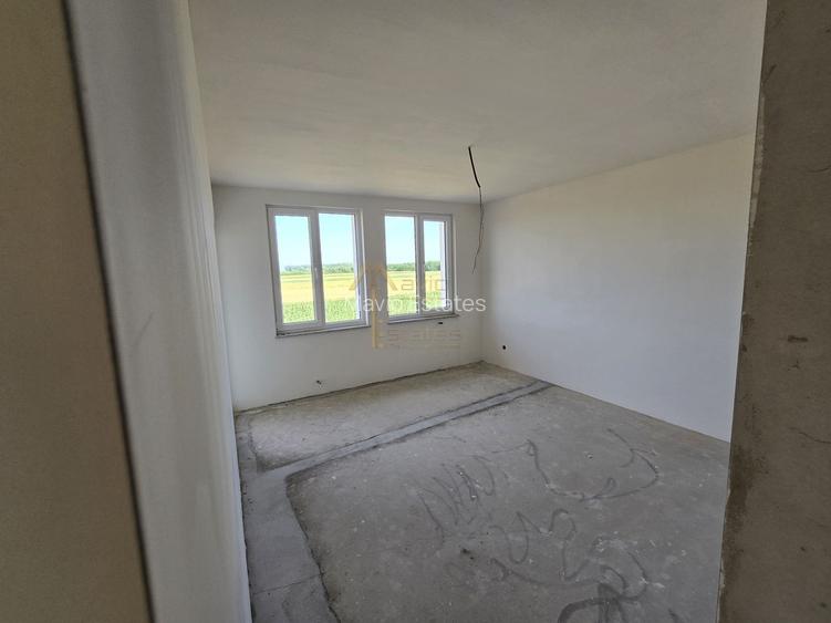 Martinesti, Duplex pe etaj, 3 Dorm, Buc separata,  Zona linistita. - 10