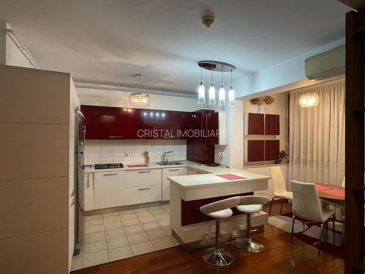 Închiriere Apartament cu 3 camere, 140 mp, parcare subterana, centrala proprie - 4