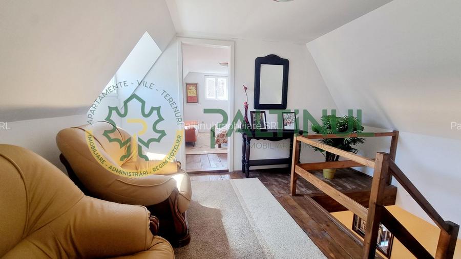 Casă de vânzare în Cisnădioara, curte mare și vedere spre munte - 11