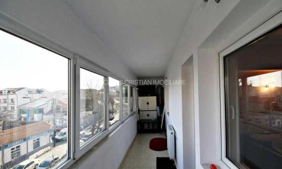 APARTAMENT 3 CAMERE DECOMANDAT CONFORT 0 ZONA TOMIS 2 - 6