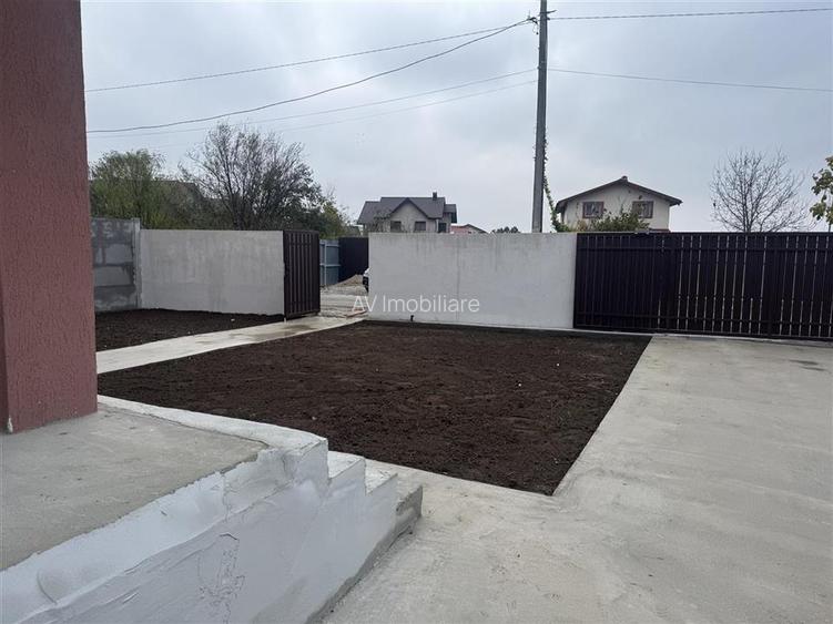 VILA DE VANZARE LA CHEIE TOATE UTILITATILE -CIOROGARLA DARVARI - 22