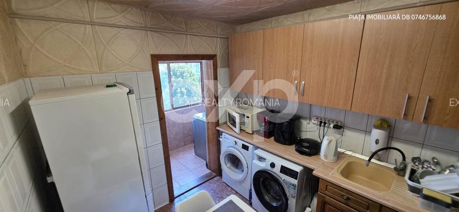 Apartament 2 Camere Decomandat – Micro 4, Târgoviște – foarte spațios - 6