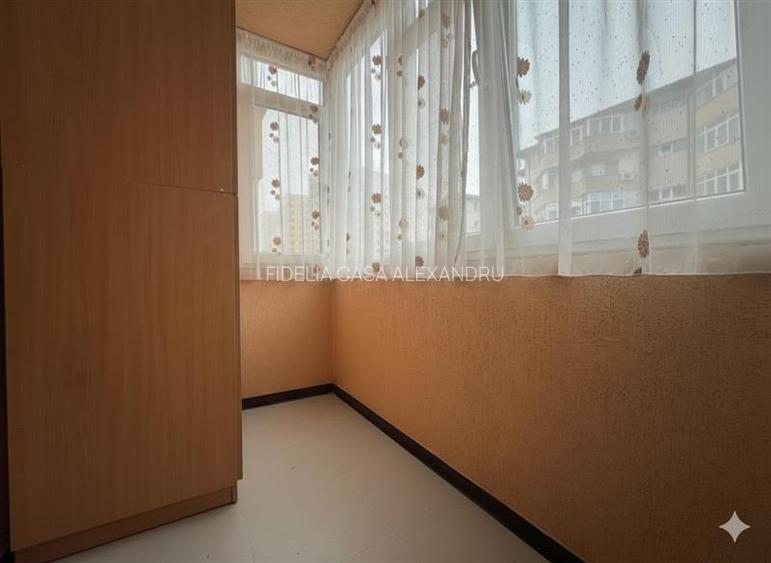 Apartament decomandat cu 2 camere de vanzare in capăt Cug-Ideal Residence - 4