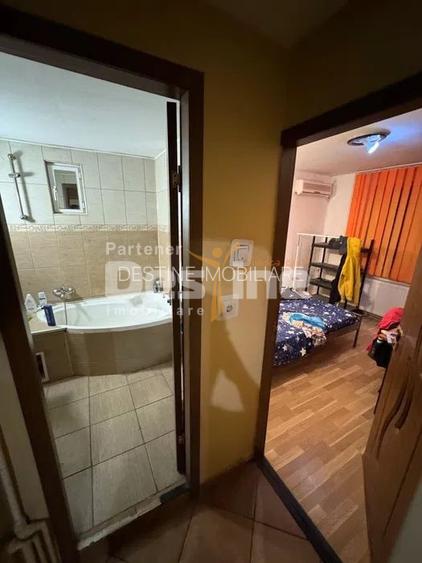 Rahova-Barca | 4 camere | 96mp | dec | et 8 | 115.000 euro - 5