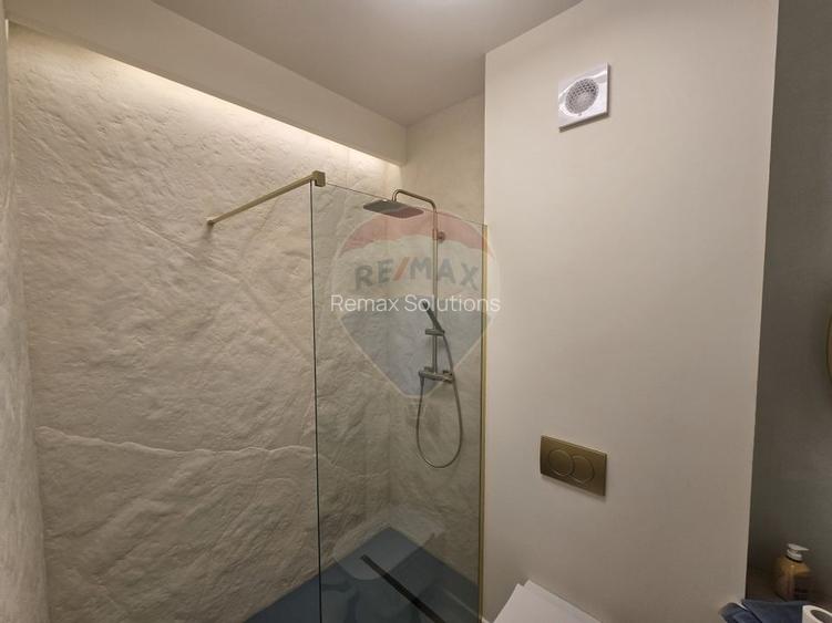 Apartament de lux, cu loc de parcare, langa Universitate - 11