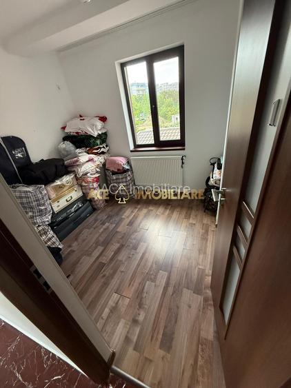 Vila de închiriat | Vitan | 7 Camere | Centrala | Curte Proprie - 9