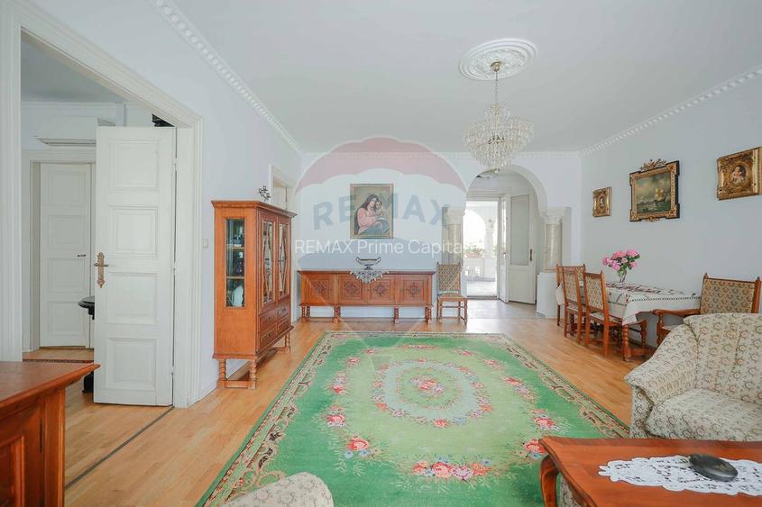 Casă cu 4 camere de închiriat în zona Ultracentrală - 5