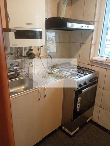 Apartament de Vanzare - 2 Camere - 36 mp - Zona Eroii Revolutiei - 6