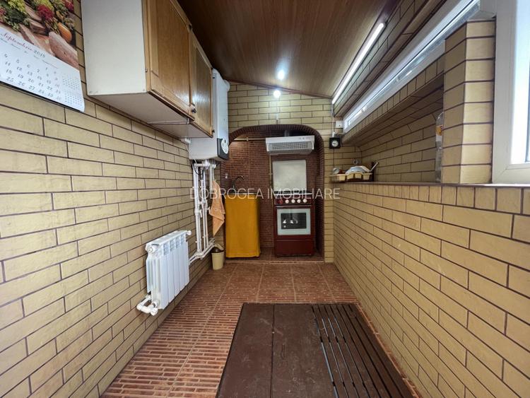 ZONA CENTRALA-CASA 4 CAMERE SUPRAFATA UTILA 89 MP. panouri fotovoltaice - 5