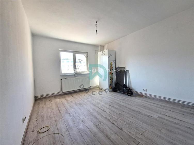 Comision 0% cumparator!!! Garsoniera decomandata, Astra, Brasov - 2