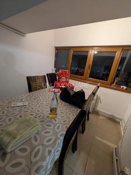 Apartament 3 camere -Hala Centrala- - 3