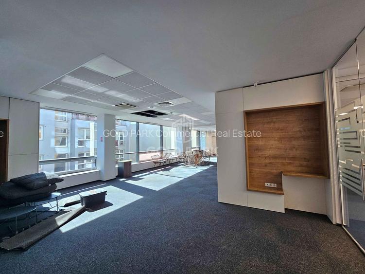 Spatiu de Birouri-Clasa A-Zona Centrala-Suprafete intre 110-700 mp - 16