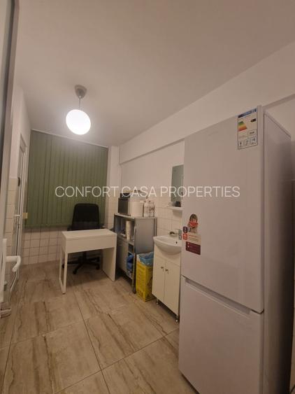 Bara Novac - parc IOR  - metrou Titan - 3 camere  -pretabil firma- mobilat birou - 8