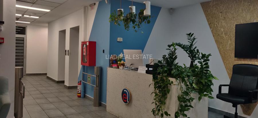Spatiu 250 mp in cladire birouri Str. Semilunei DOAR ORAR DE SEARA SI NOAPTEA - 22