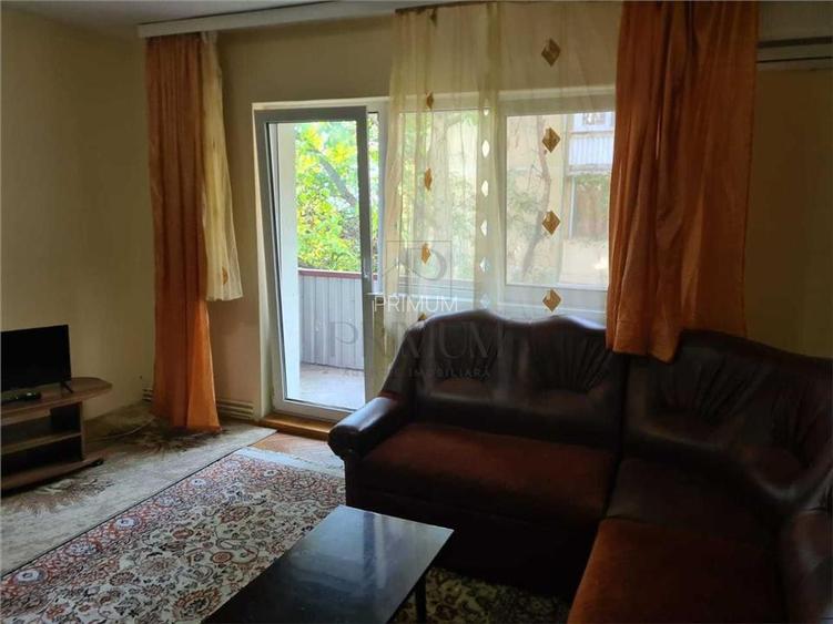 Complexul Studentesc - 2 Camere - Etaj 2 - Centrala termica proprie - Bloc izola - 3