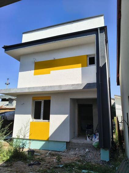 Vila ind.5cam,3bai/centruPopesti Leordeni-str.Erou Pantazica Gabr