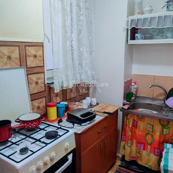 2 camere, 46 mp – ideal renovare, compartimentare practică | 10 min de metrou - 5