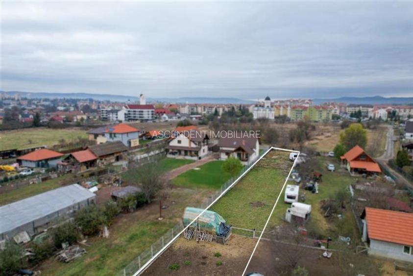 Teren intravilan,pe 2.900 mp,recomandat rezidential/investitional, Sfantu Gheorg - 2
