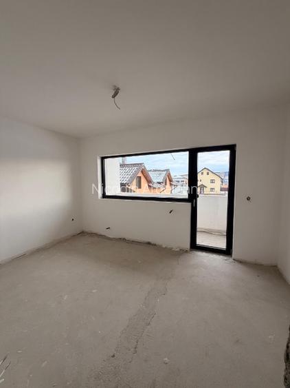 PROPIETAR Vând ap 2 camere în Selimbar SIBIU  0735346015 WhatsApp - 9