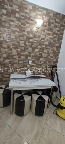 PENSIUNE+ SPATIU COMERCIAL - TROCADERO - 14