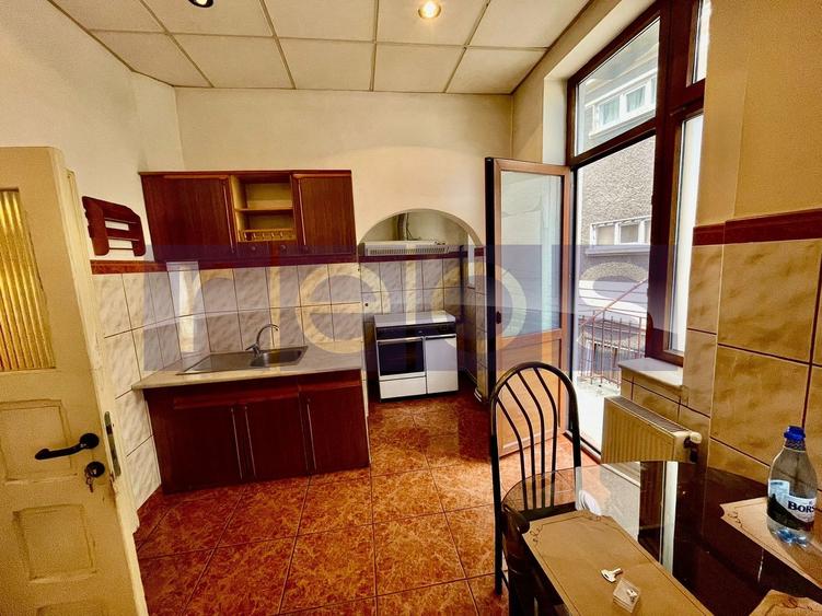 VANZARE APARTAMENT VILA 3 CAMERE 2 BAI CENTRALA PROPRIE CALEA CALARASI TRAIAN - 1