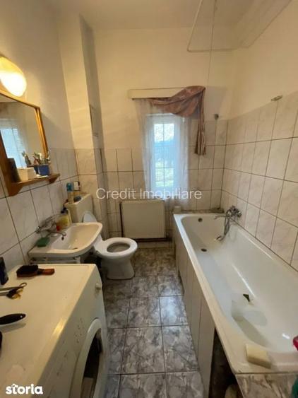 PENSIUNE aplasata in frumoasa statiune BRAN/MOIECIU - 8