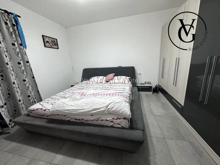 Casa spatioasa cu 8 dormitoare - 11