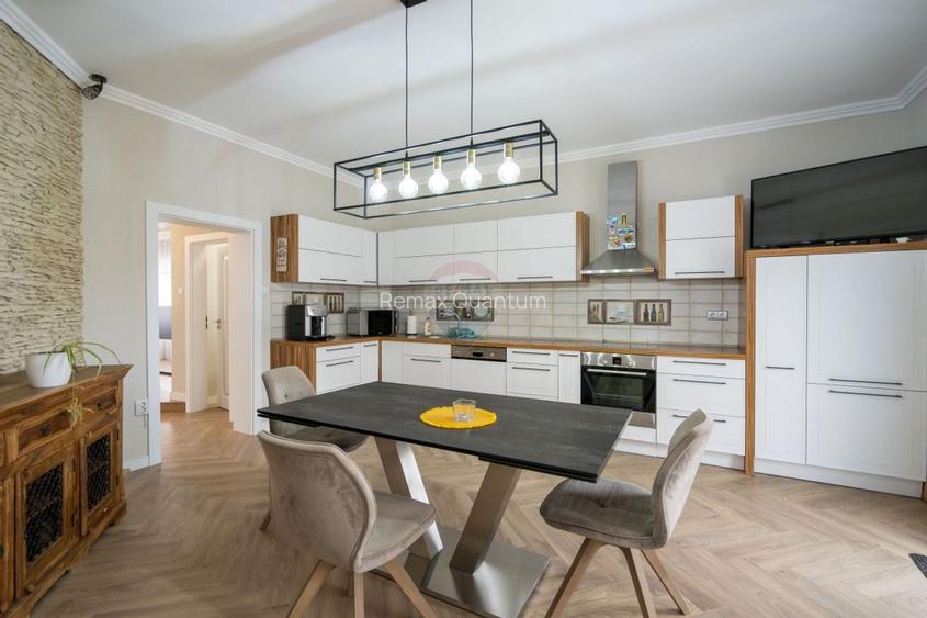 De vânzare casă cu 5 camere, ready to move.  în zona Oncea - 11