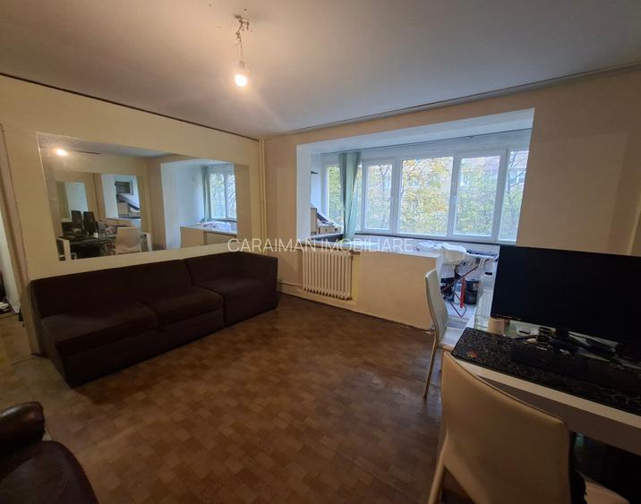 Obor,Colentina,Teiul Doamnei langa Sectia 7 Politie,10 minute metrou - 4