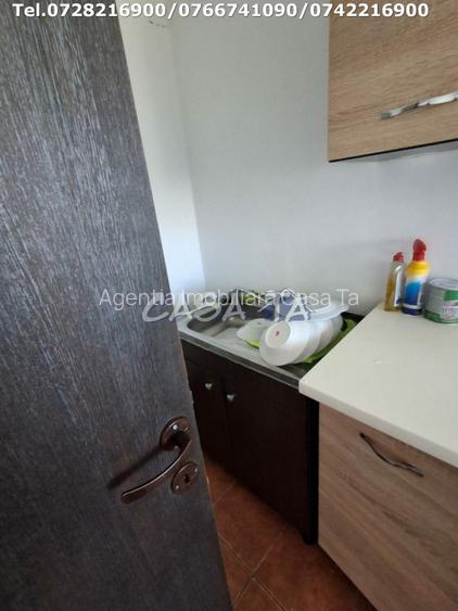 Inchiriere apartament 4 camere, situat in Rovinari, Str. Minerilor - 8