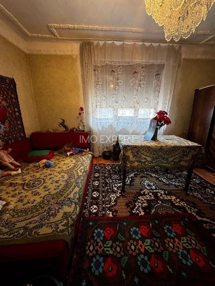 Casa individuala cu 5 camere de vanzare in Cugir - 3