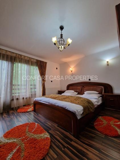 Complex Turistic - 900 mp utili -  teren 3000 mp - Piscina - zona turistica - 20