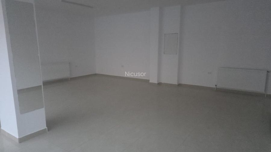 Vand spatiu comercial - 5