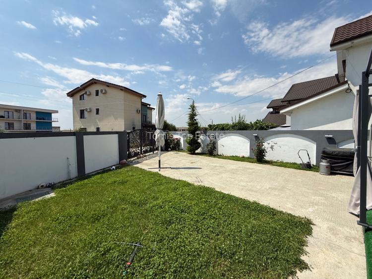 Mamaia-Sat, Vila modernă, mobilata si utilata complet, 15 camere - 54