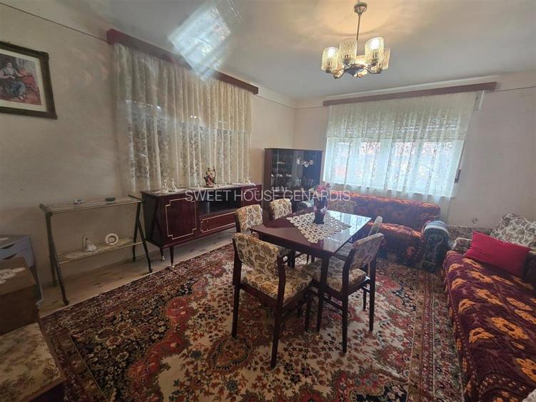 Casa cu doua corpuri si teren Lisa Jud Brasov - 4