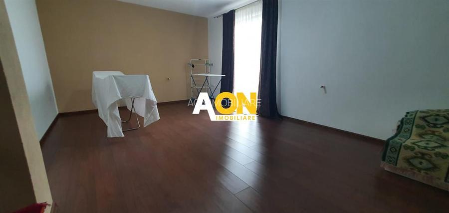 Casa 10 camere, 1000 mp teren, la asfalt, Barabant - 17