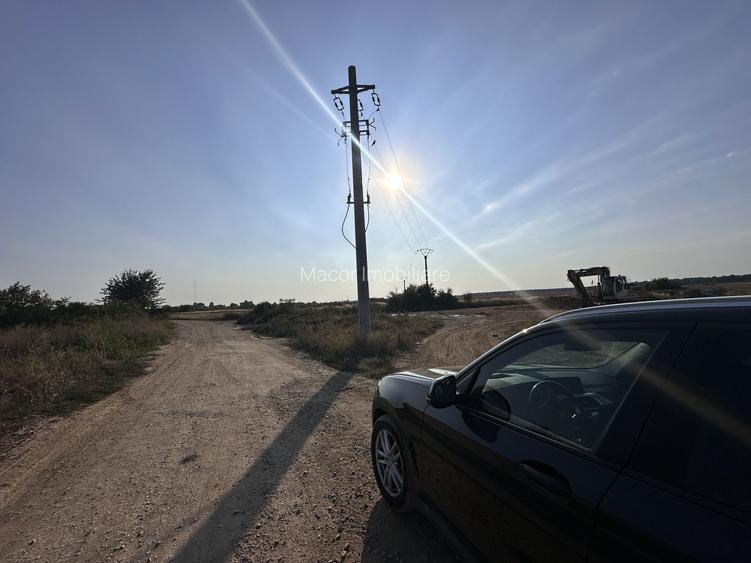 Teren Tancabesti intravilan iesire la lac Snagov - 5