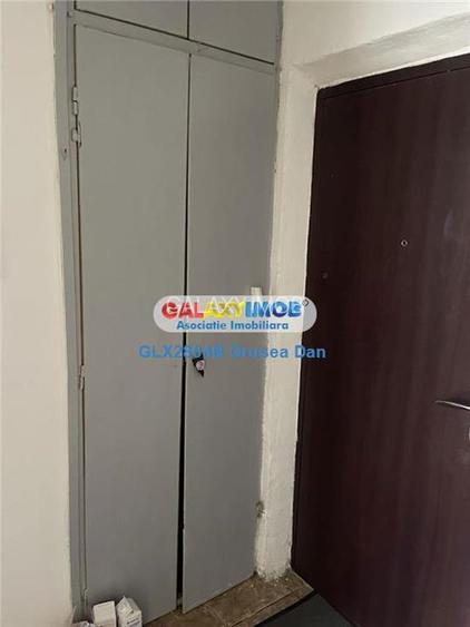 iancului | garsoniera 37mp | 1988 | cada AC | metrou - 6