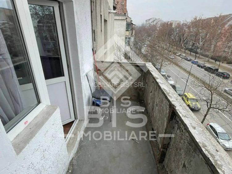 Apartament spațios 3 camere - Bdul Independentei - 11