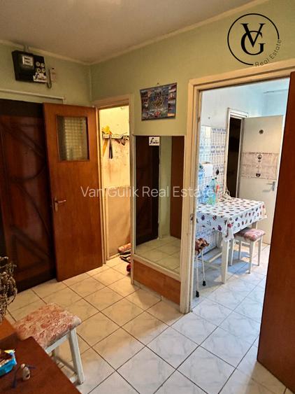 Apartament 3 camere -  1 Decembrie 1918 - Metrou 6 min - 10