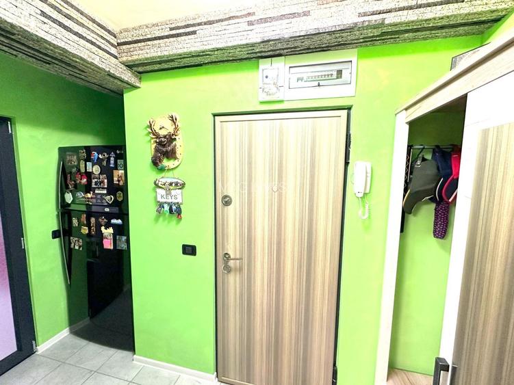 Vanzare - 2 camere, zona Neacsu, Micro 19 - 5