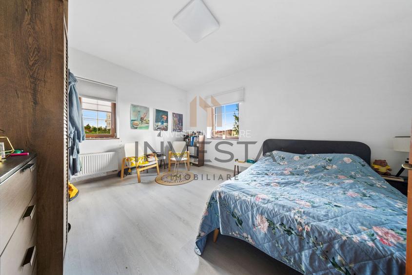 Resedinta impunatoare cu teren generos de 2.012 mp in Buna Ziua! - 8