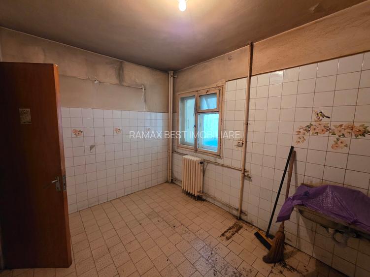 Bucur Obor, Mosilor, 5 minute metrou, bloc 1980, 2 grupuri sanitare - 8