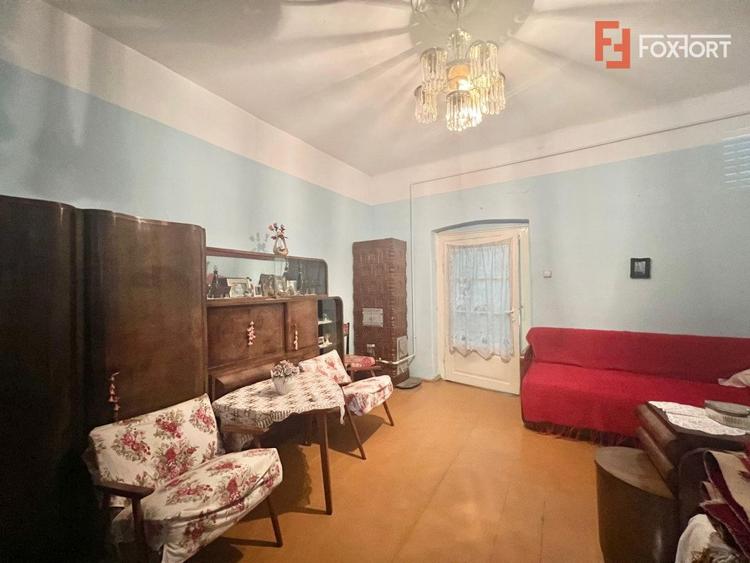 Casa de vanzare la curte comuna Zona Lunei - COMISION 0%