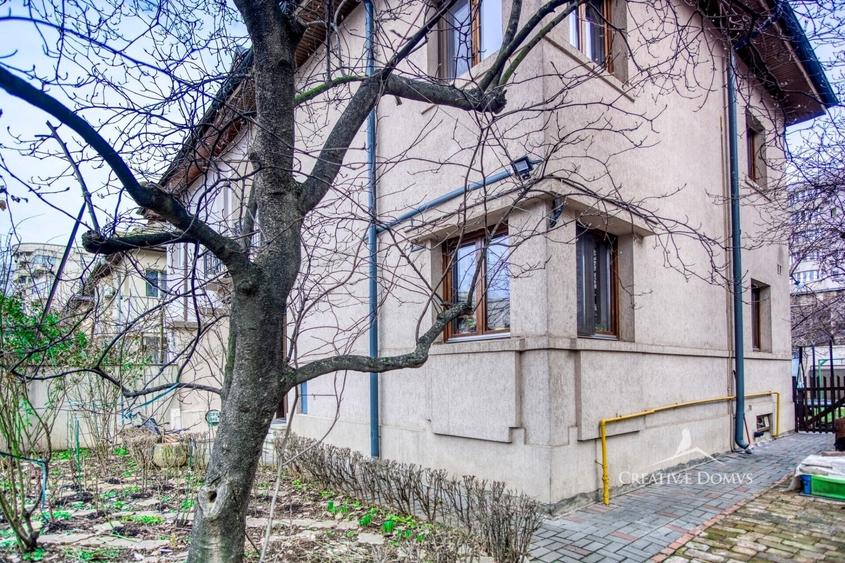 Spatiu de birouri in vila - Decebal