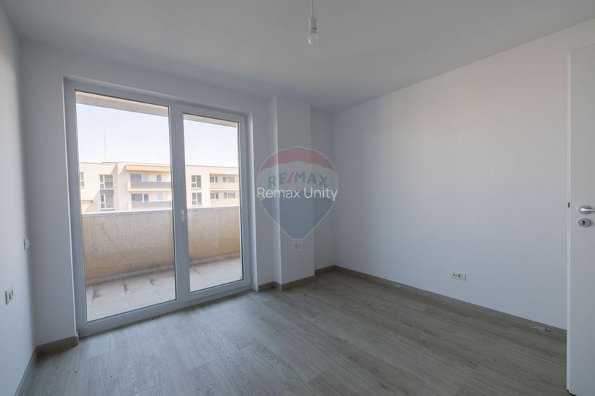 Apartament 4 camere de vânzare Urban Plaza Brașov, balcon panoramic - 9