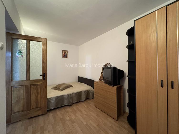 4 cam, etaj 2, 60 mp, bloc caramida, zona centrala Caracal - 7