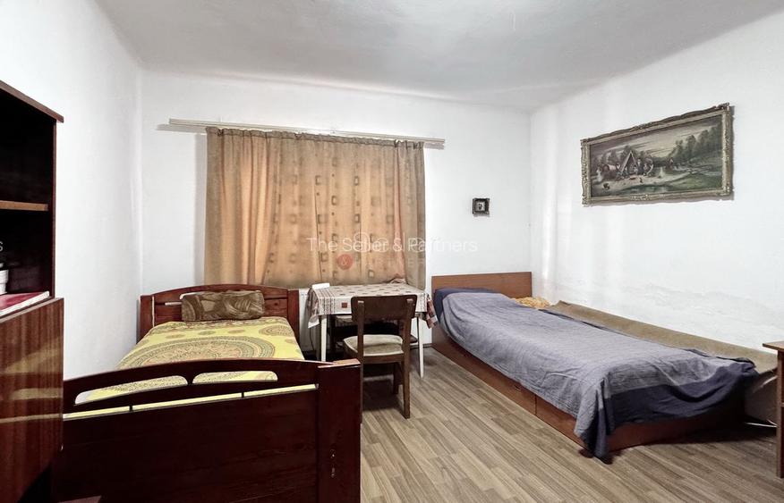 Casa cu potential de investitie - 3